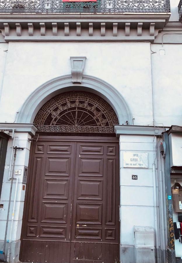 Napoli Central Gate Luaran gambar